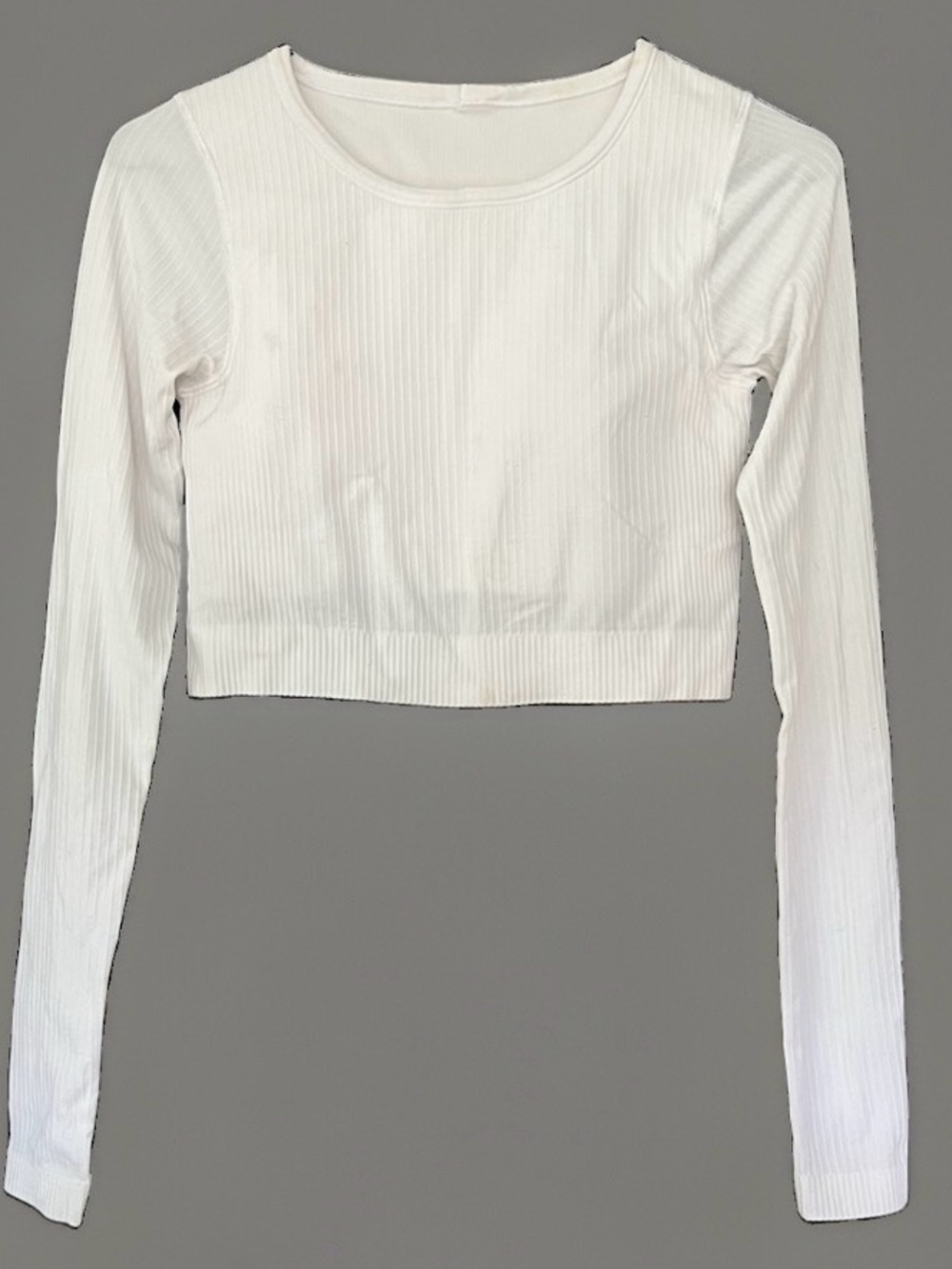 Lululemon Women’s White Ribbed Long Sleeve Cropped Top Crew Neck Size 6